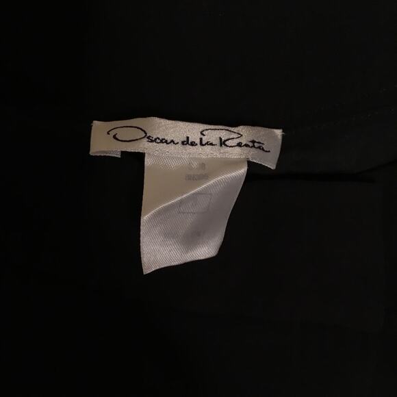 Oscar de la Renta Sponge Crepe 13” Pant - Picture 3 of 5